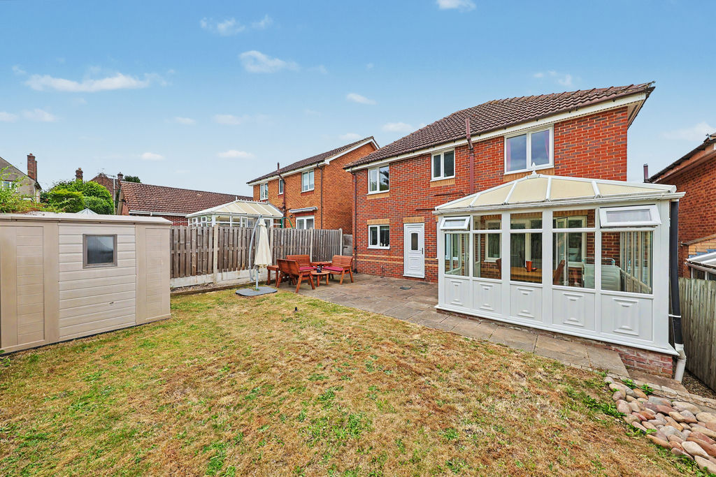 Silver Well Drive Staveley